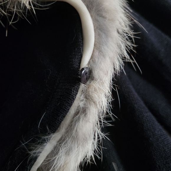 Marciano Fur Collar Cardigan Sweater Black Size Large Removable Collar READ - Picture 9 of 9